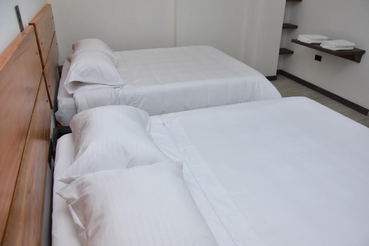 Hotel Valcon ซานตาโรซา เดกาบัล ภายนอก รูปภาพ
